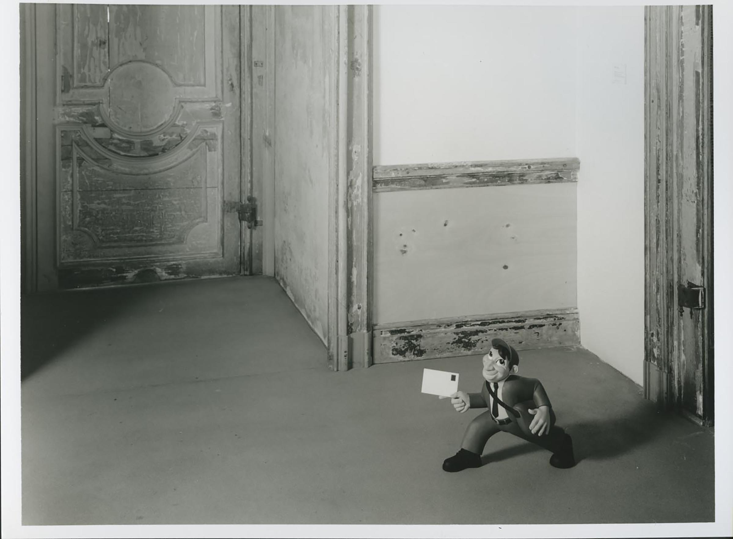 Daniel Oates, Happy Worker (Tom the Postman), 1992